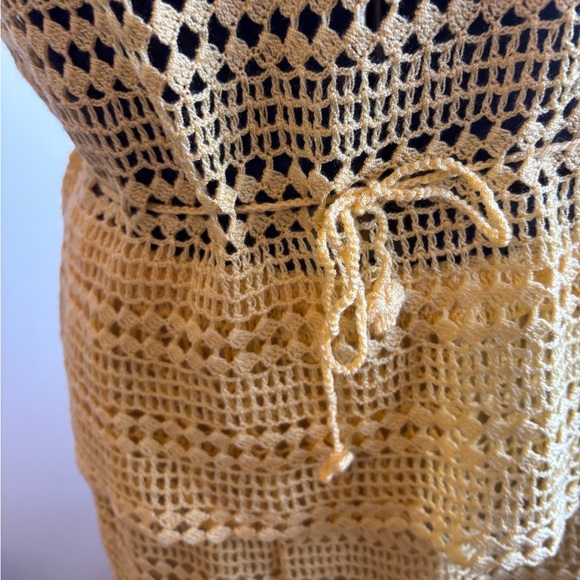 Gorgeous Vintage Yellow Crochet Skirt and Top Set - Picture 9 of 11